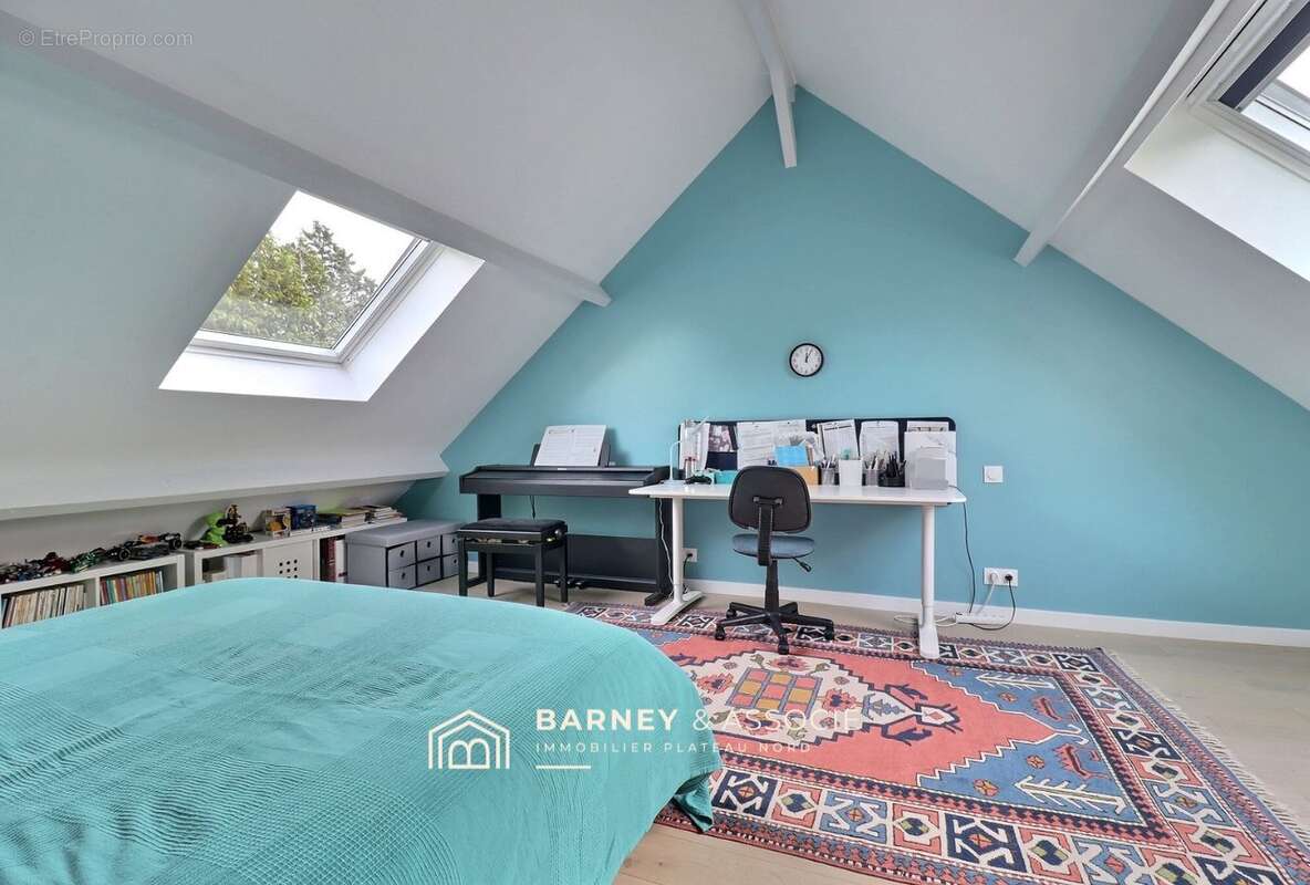 Maison à MONT-SAINT-AIGNAN