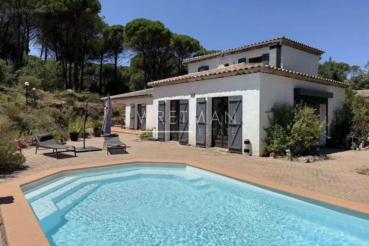 Maison à FAYENCE