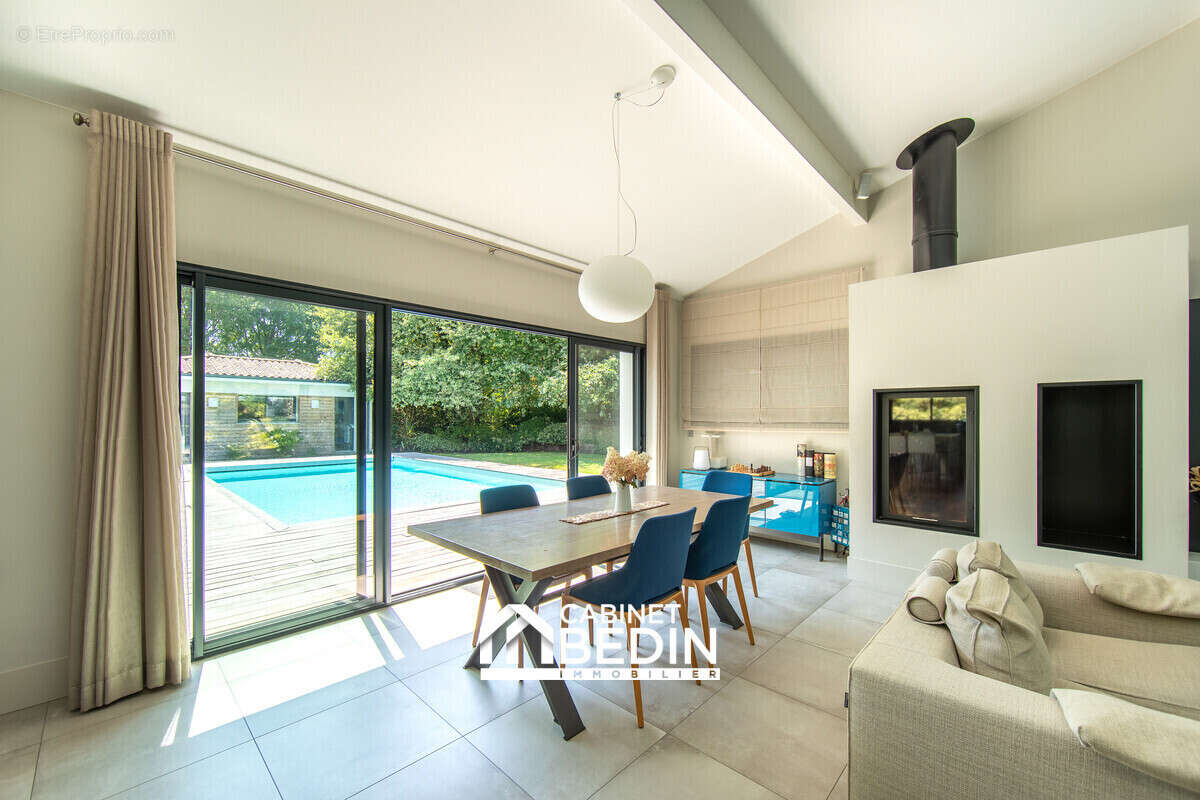 Maison à GUJAN-MESTRAS