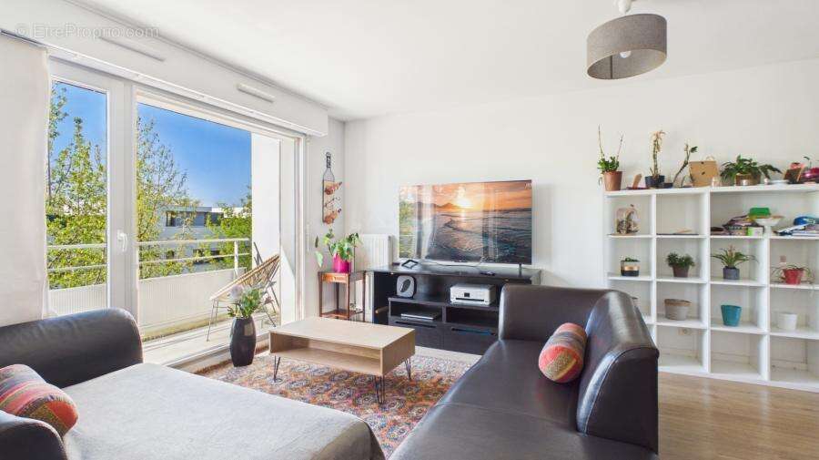 Appartement à SAINT-JACQUES-DE-LA-LANDE