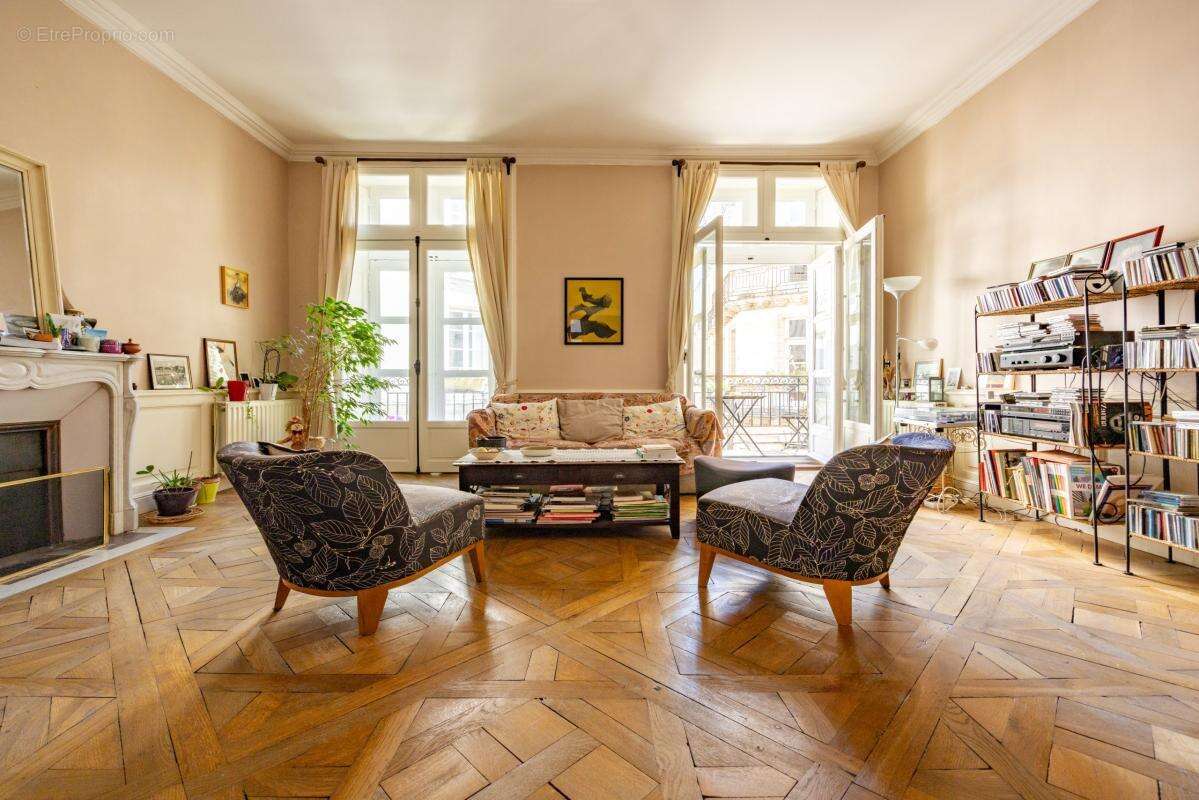 Appartement à NANTES