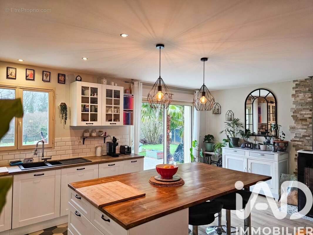 Photo 9 - Maison à ORADOUR-SUR-VAYRES