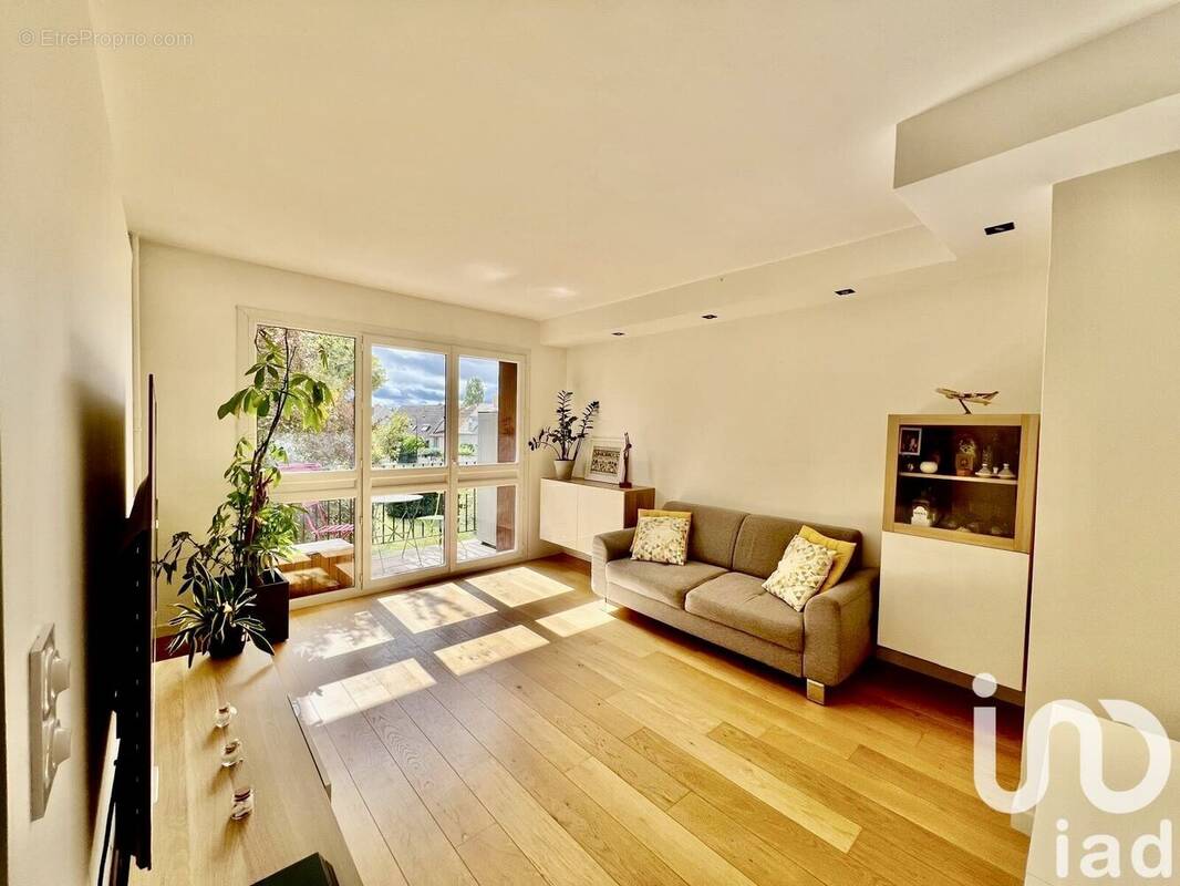 Photo 1 - Appartement à MAISONS-LAFFITTE