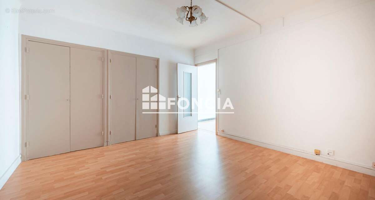 Appartement à ROUSSILLON