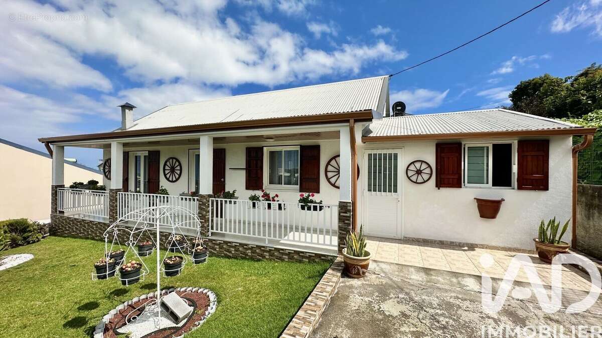 Photo 2 - Maison à SAINT-PIERRE