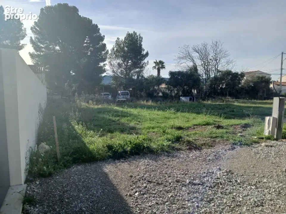 Terrain 420 m² à vendre à La Fare-Les-Oliviers (13580) - photo 2