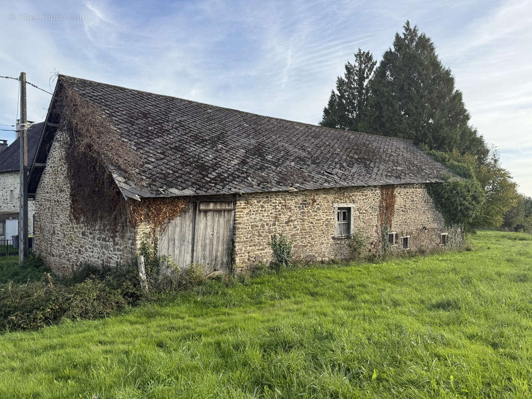 Grange a amenager en habitation - photo 2