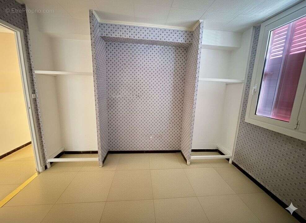 Appartement à MARSEILLE-14E