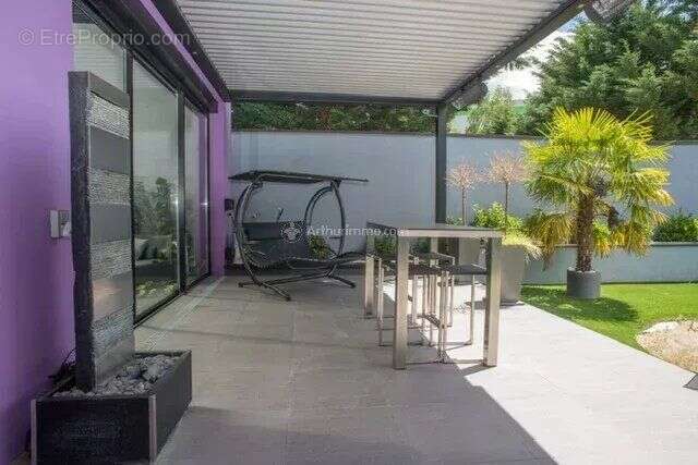 Appartement à SAINT-FARGEAU-PONTHIERRY