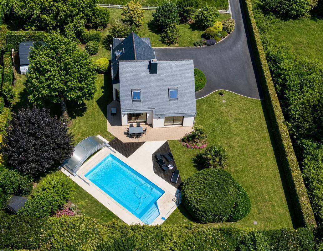 Maison à MELLAC