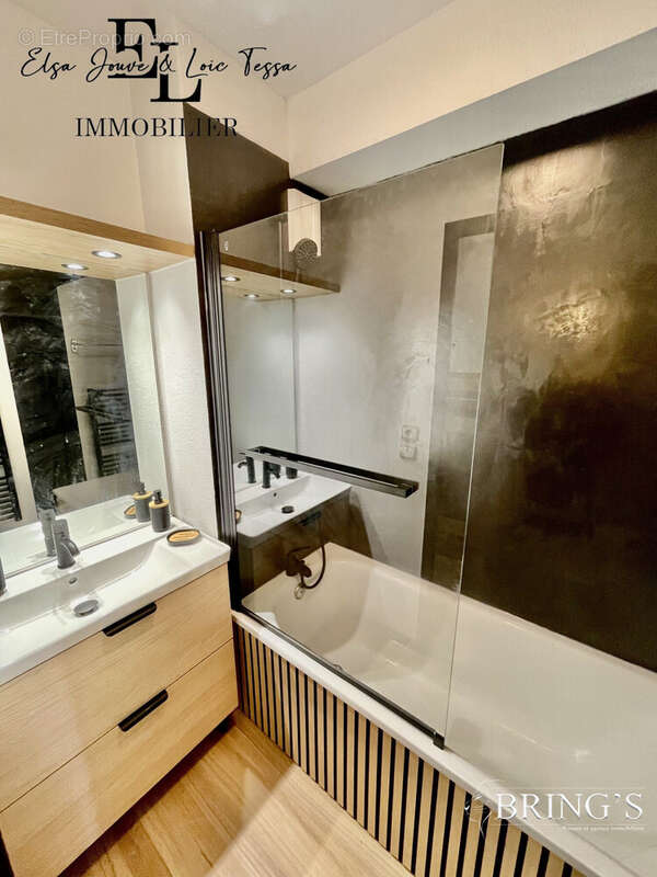 Appartement à LA CLUSE