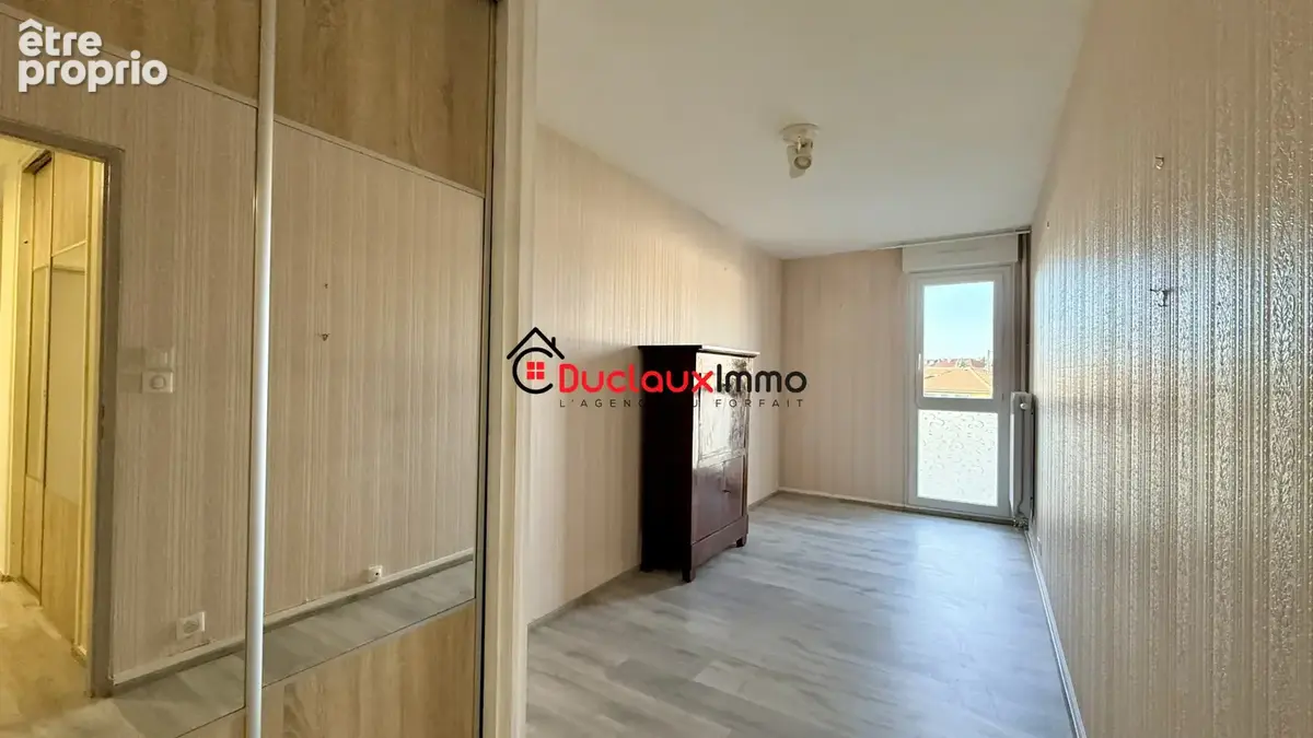 Aurillac- résidence plein soleil - t4 de 86,94 m2 - 3 chambres - balcon - ascenseur - dpe c - photo 7