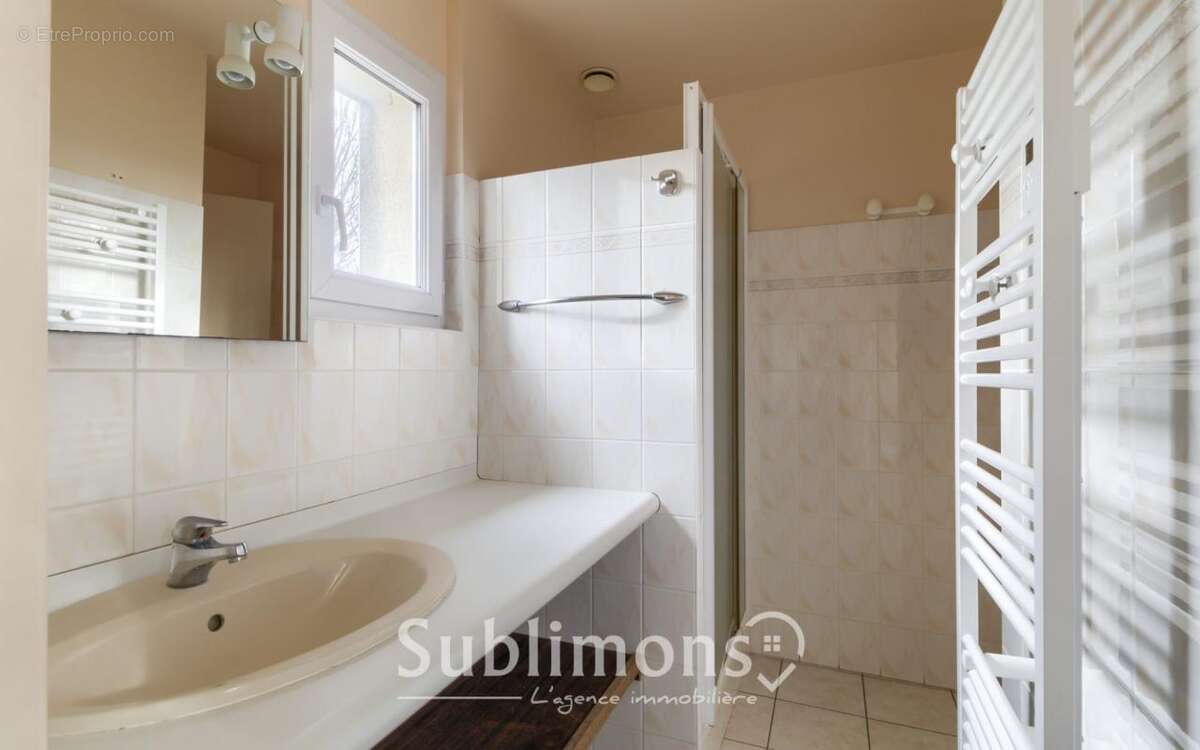 Commerce à MUZILLAC