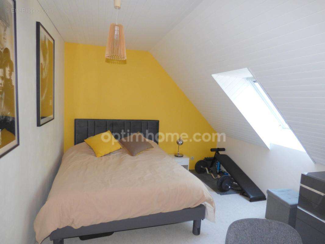 Maison 4 chambres, sous-sol et magnifique jardin - photo 9