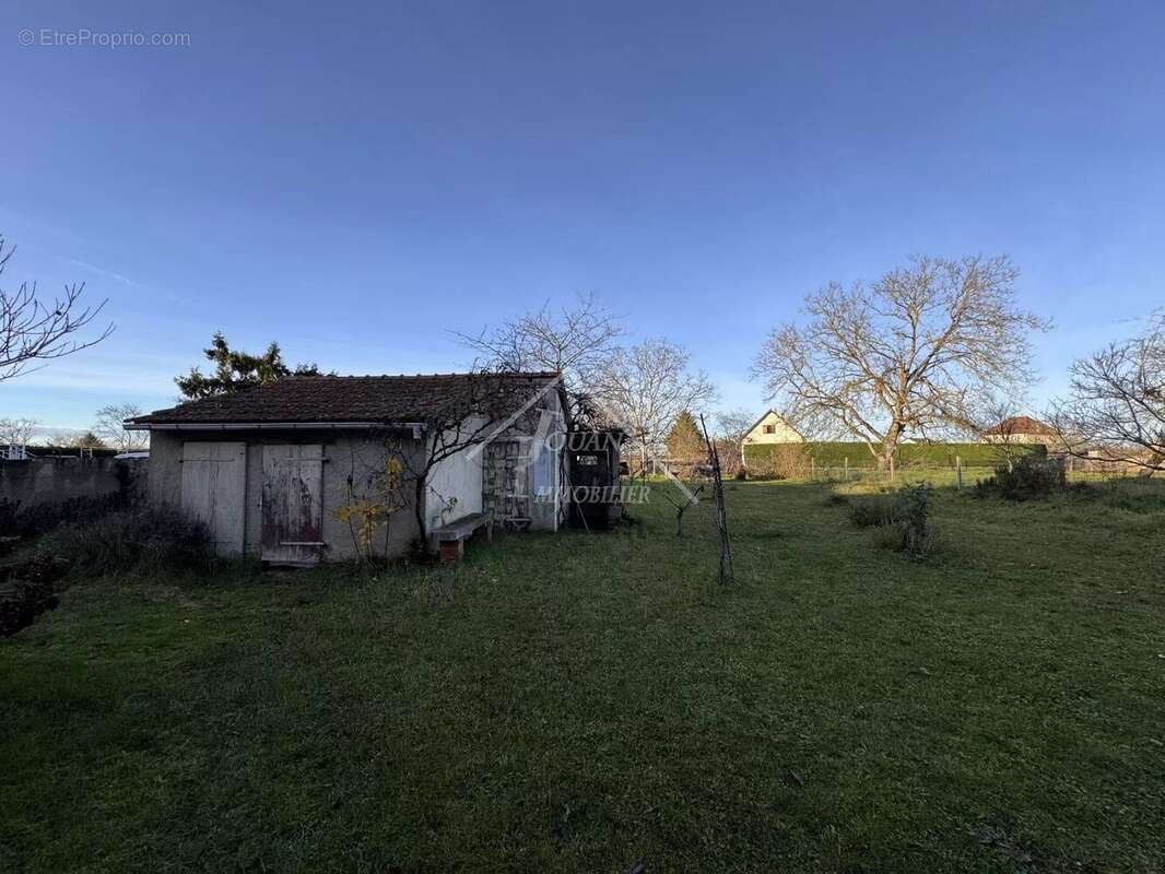 Maison à GANNAY-SUR-LOIRE