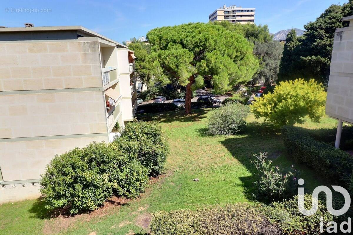 Photo 1 - Appartement à MARSEILLE-8E