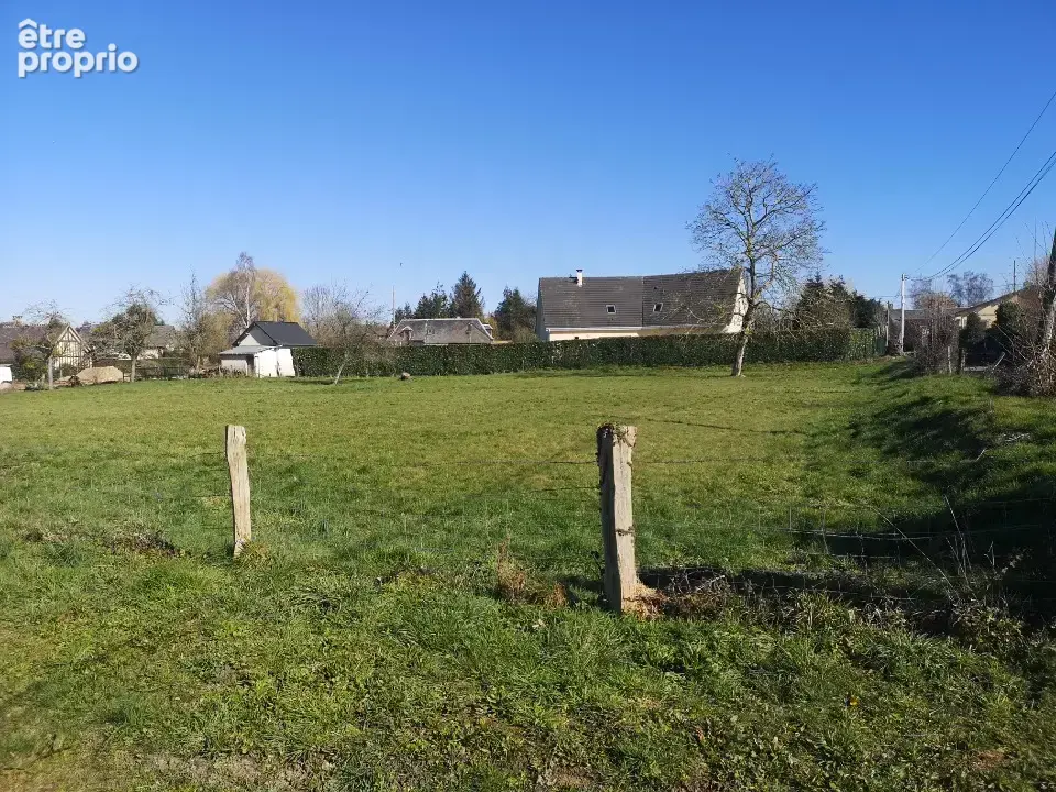Terrain à FATOUVILLE-GRESTAIN