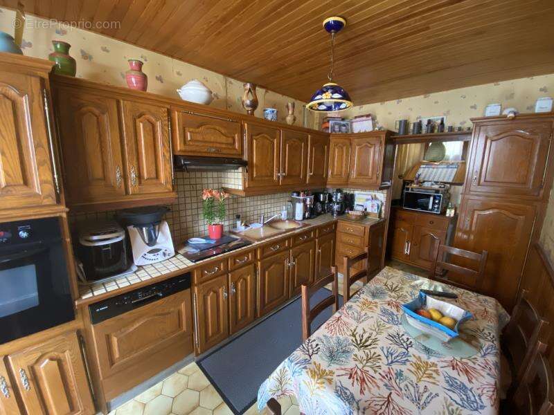 Maison à CRESPIERES