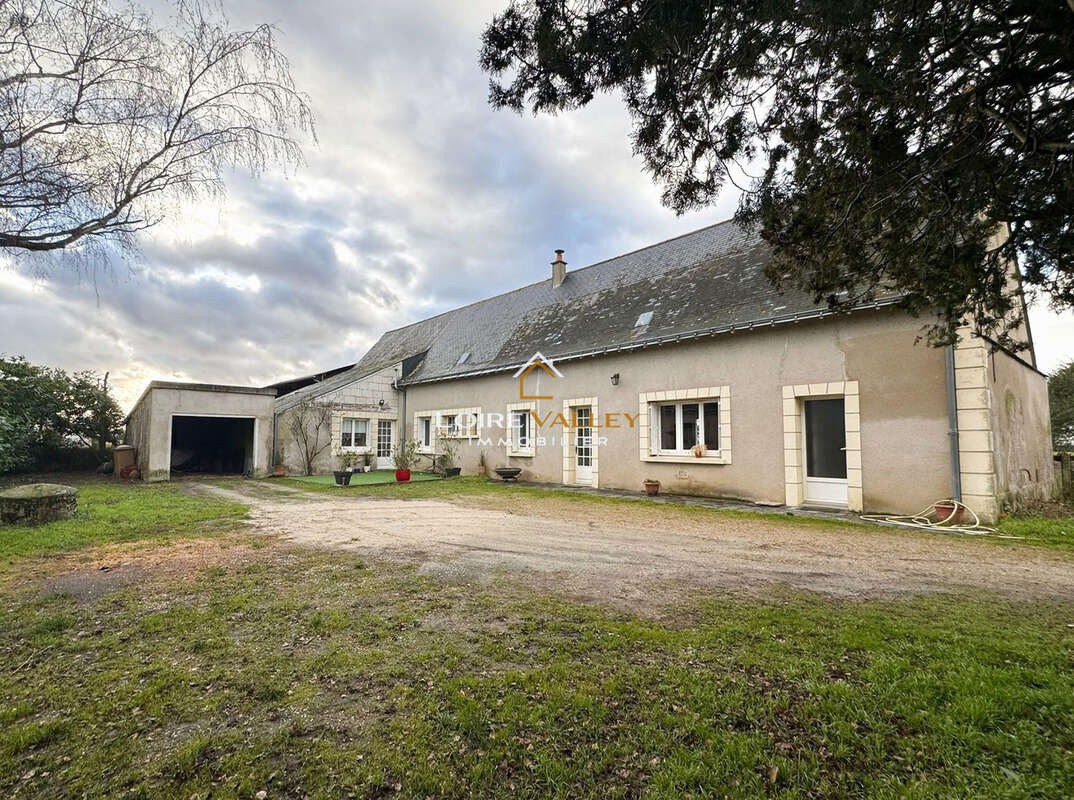 Maison à SAINT-MATHURIN-SUR-LOIRE