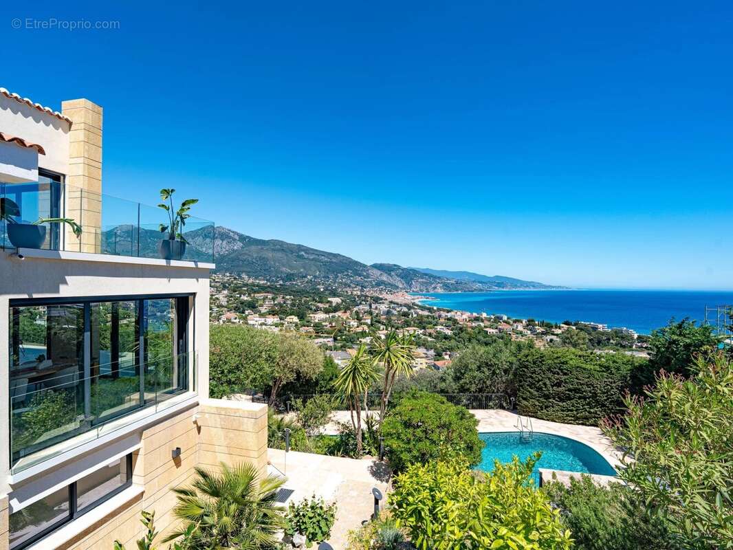 Maison à ROQUEBRUNE-CAP-MARTIN