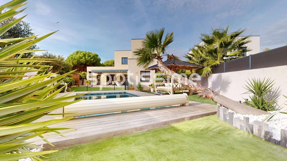 Maison à AGDE