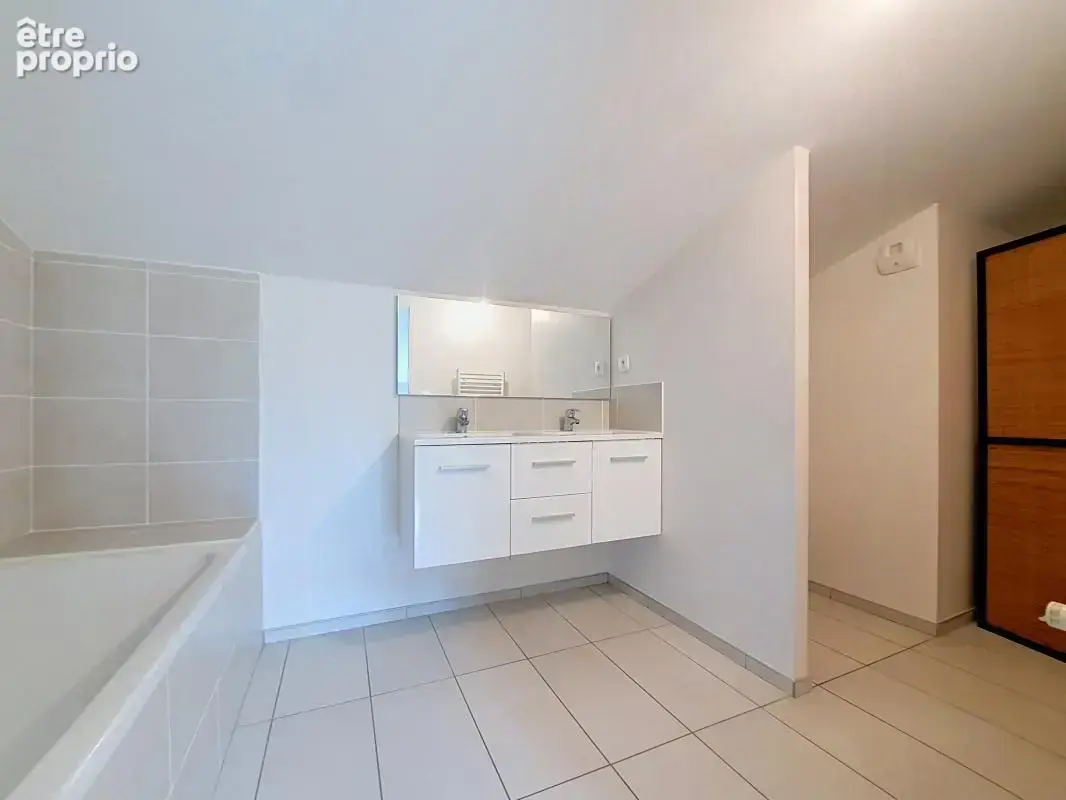 Appartement - 2 chambres - Grande Terrasse - 2 places de parking privatives - photo 16