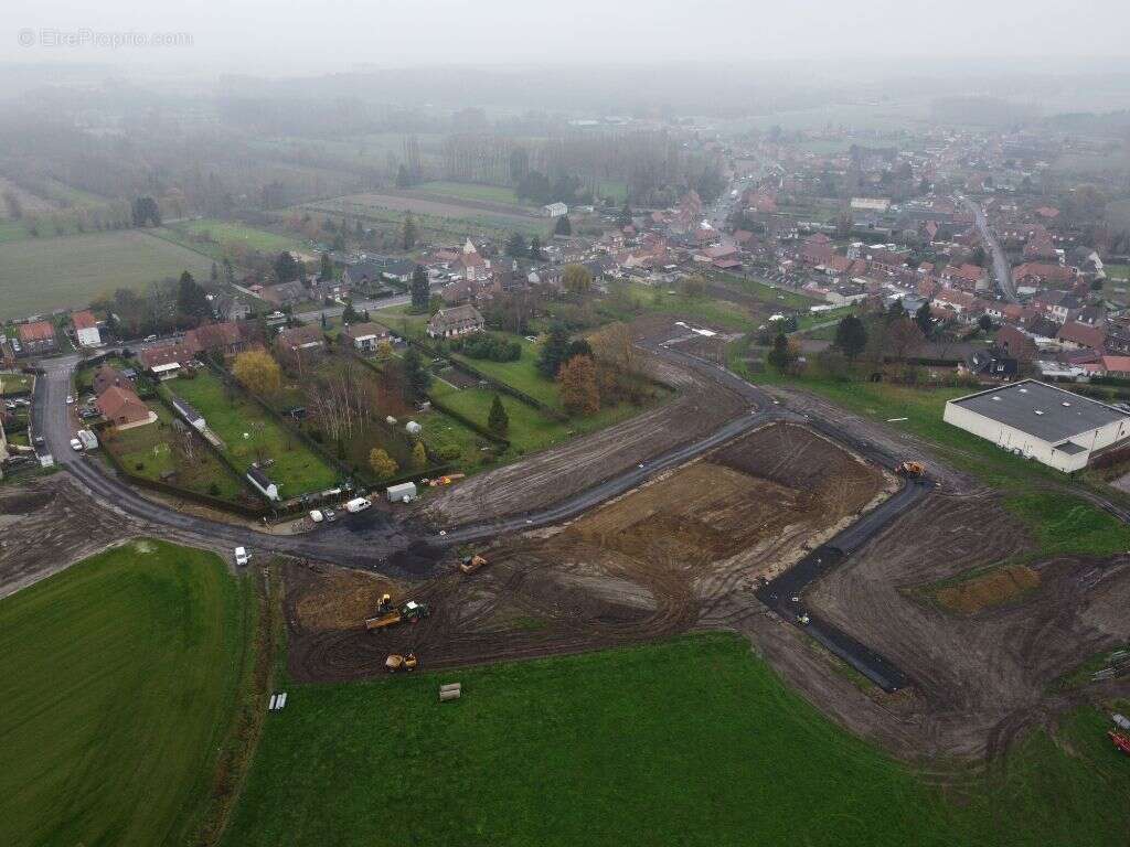 Terrain à RACHES