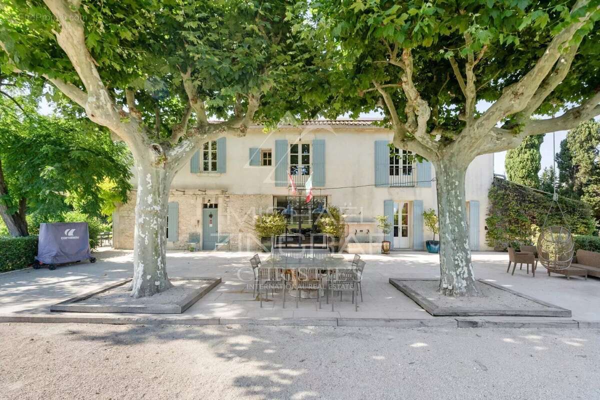 Maison à SAINT-REMY-DE-PROVENCE