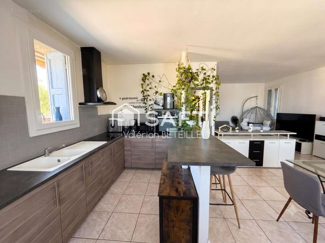 Appartement 230 m² à Aniane  - photo 3