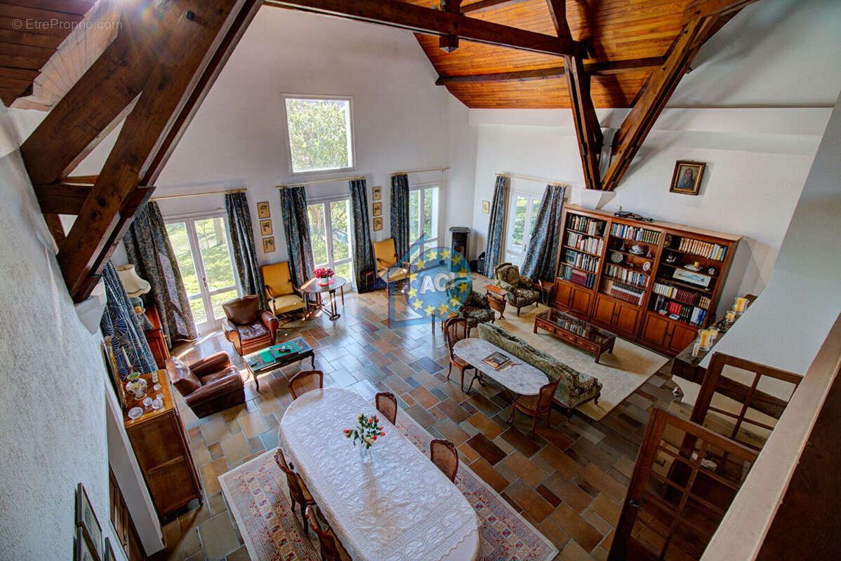 Maison à MANTES-LA-VILLE