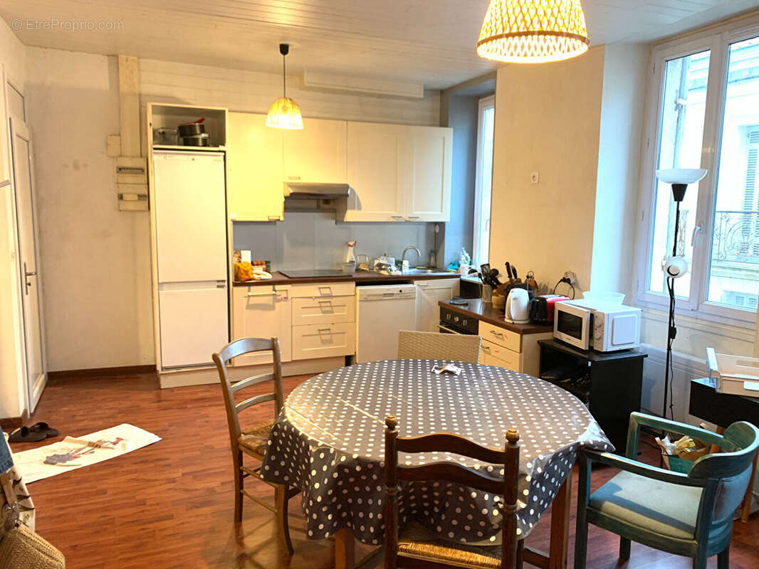 Appartement à BORDEAUX