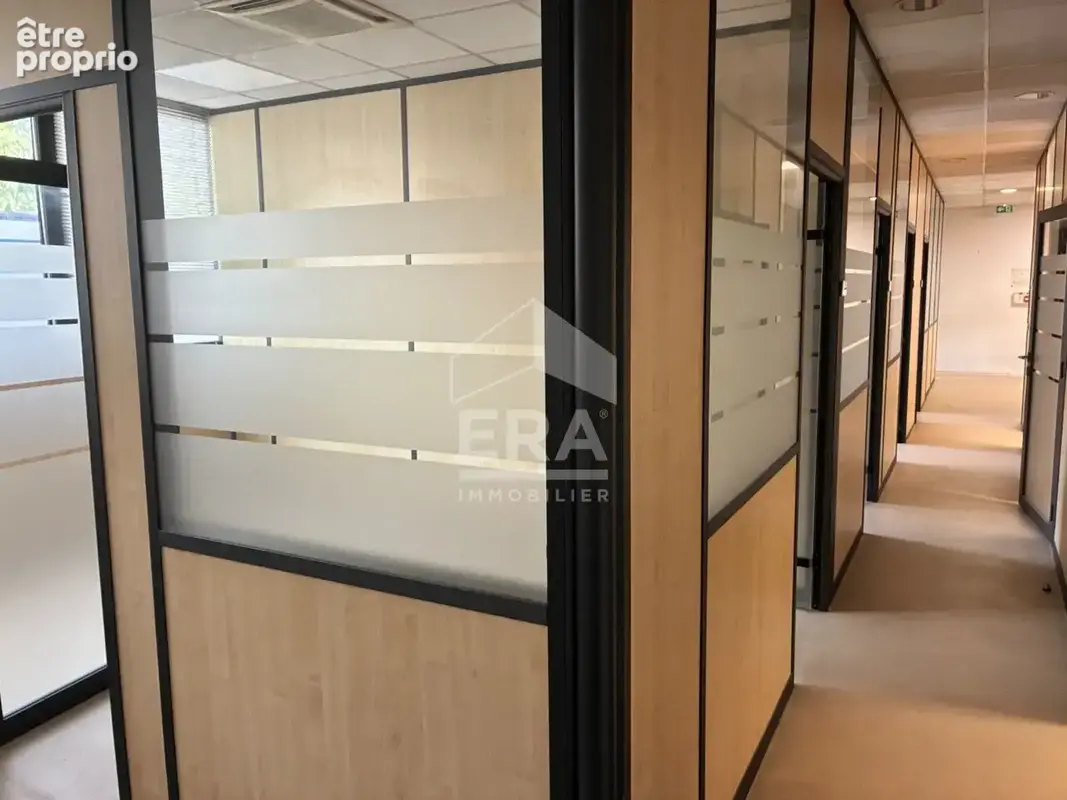 Local Commercial hyper centre - photo 5