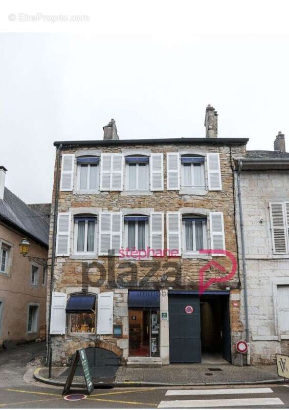 Maison à ARBOIS