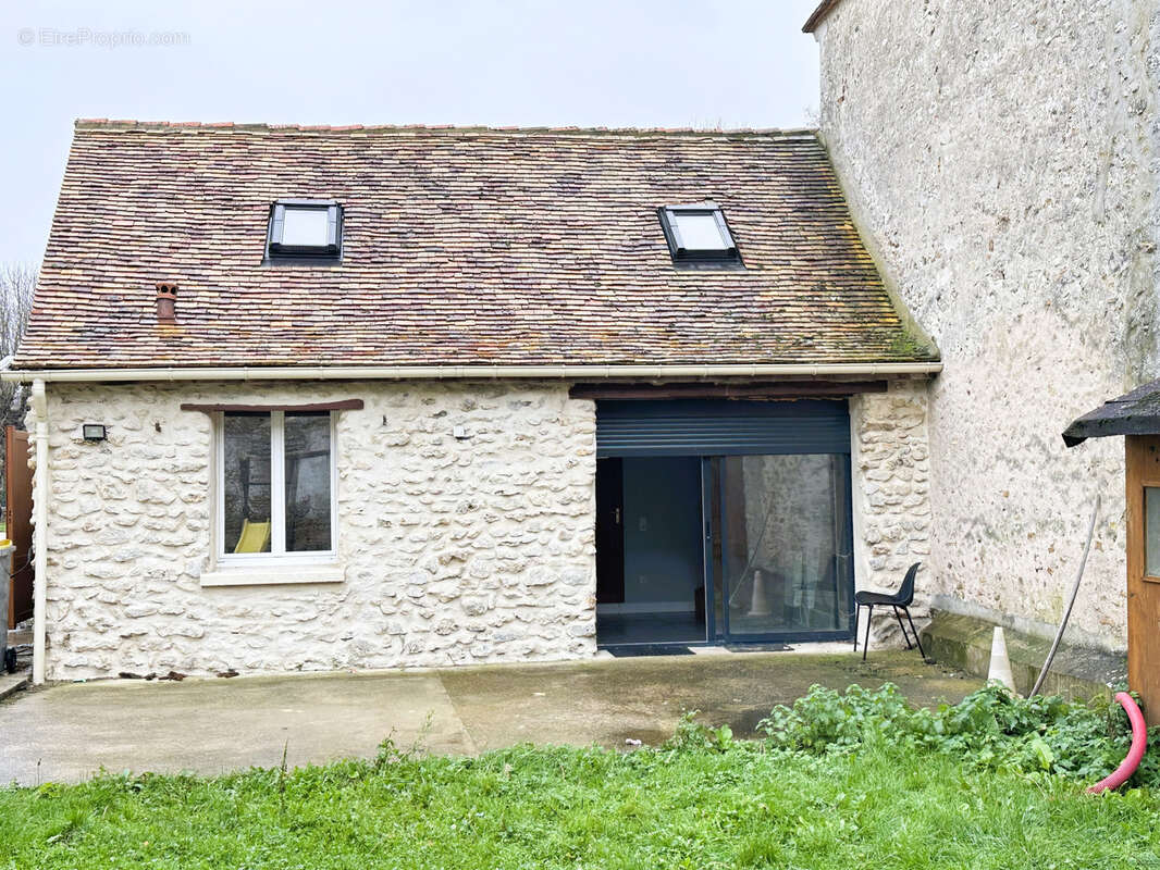 Maison à AUNAY-SOUS-AUNEAU