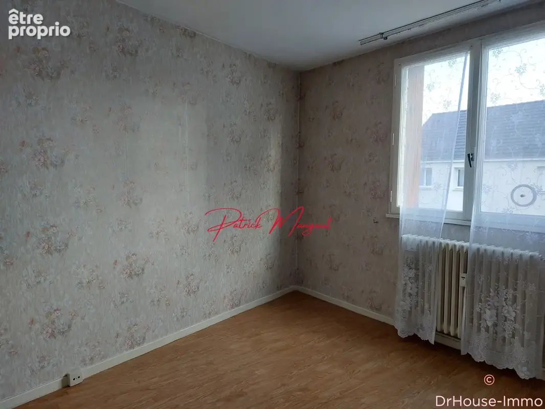 Appartement 92 m² à Chateauroux  - photo 4