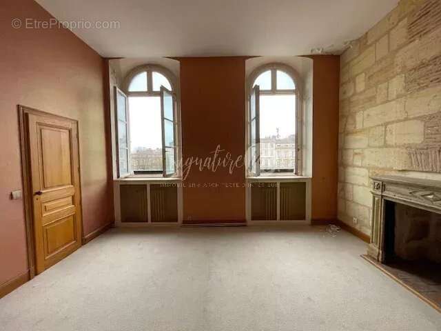 Appartement à BORDEAUX