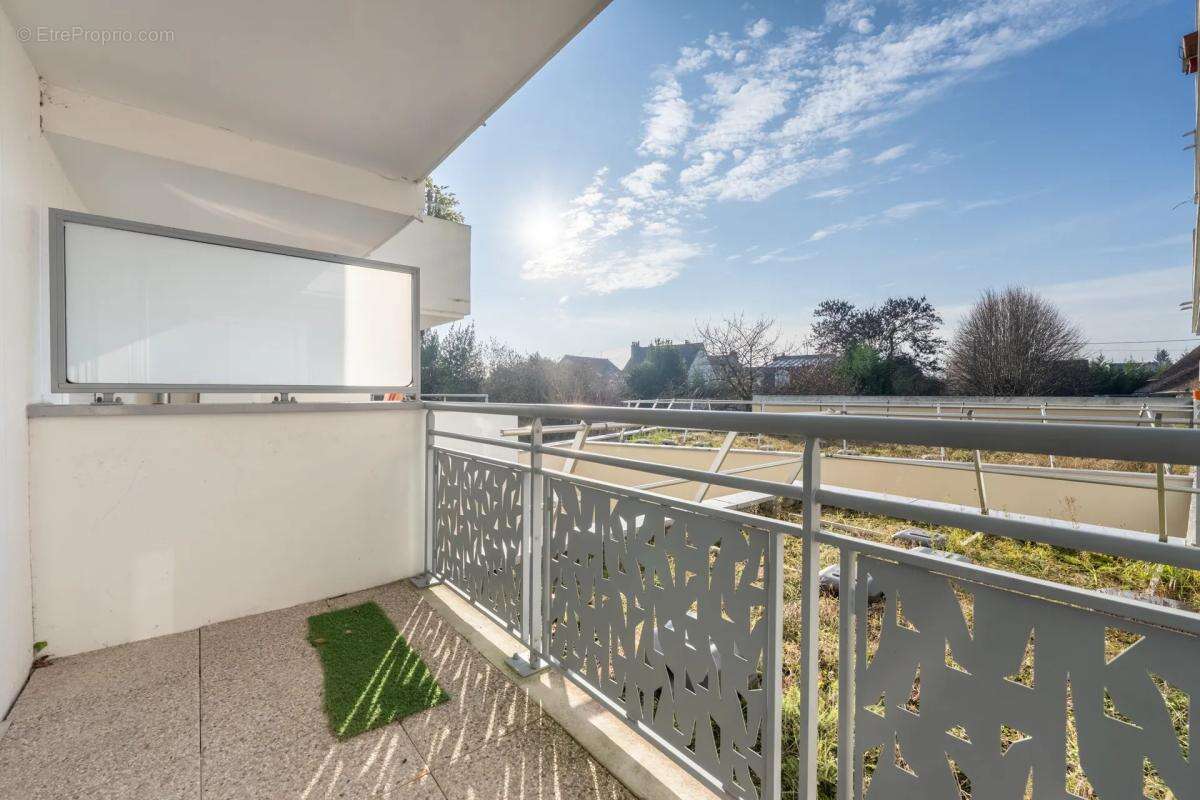 Appartement à PERSAN