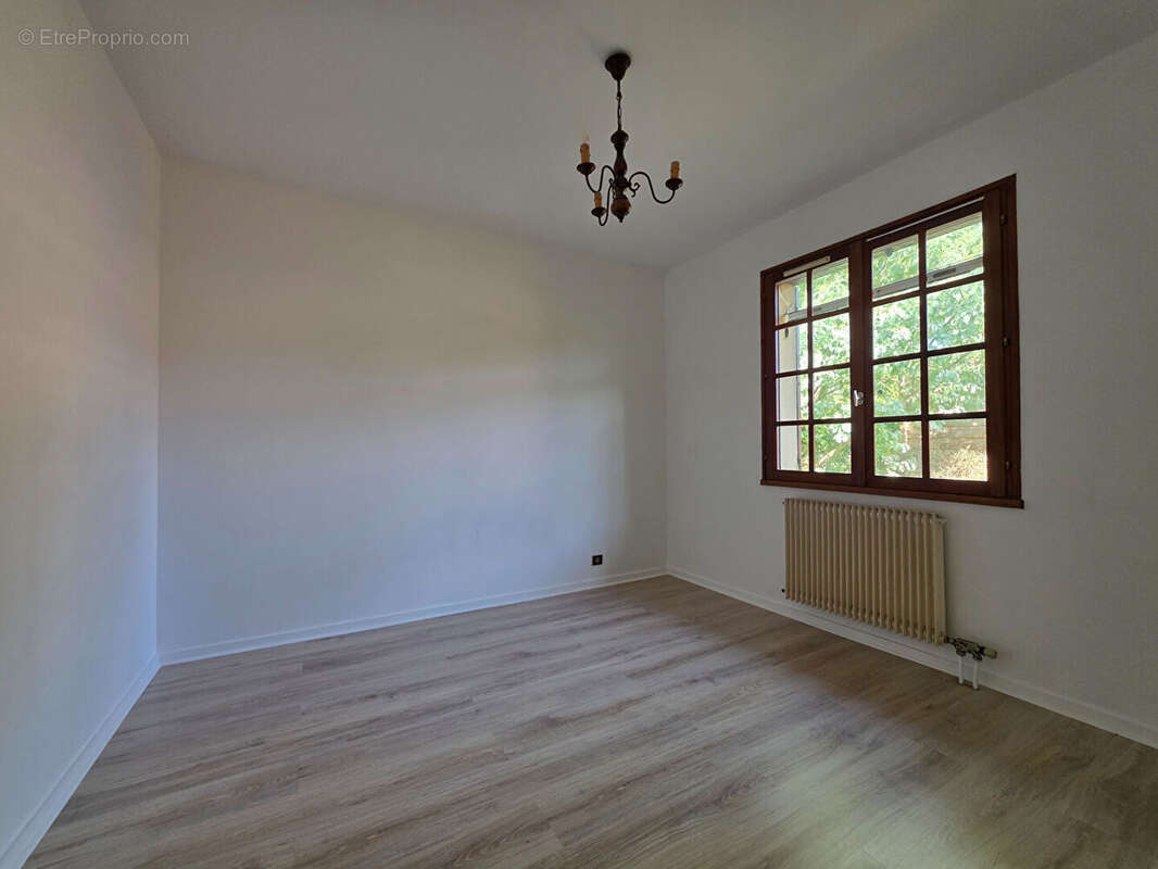 Maison à VIELLE-SAINT-GIRONS