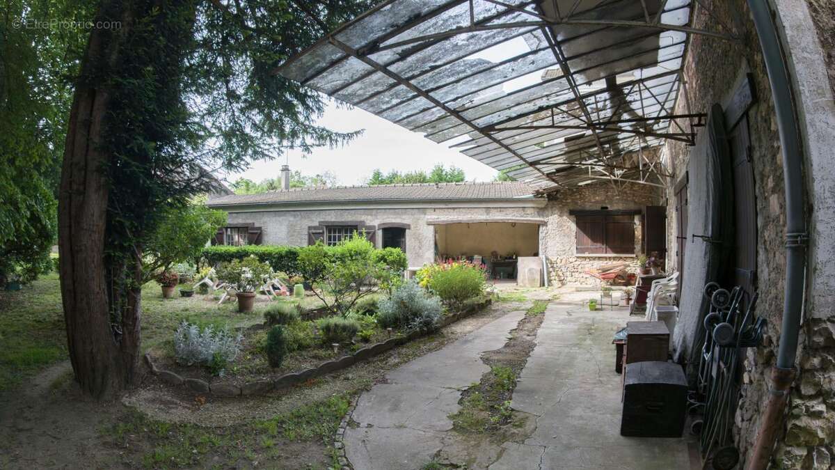 Maison à VILLIERS-SUR-MARNE