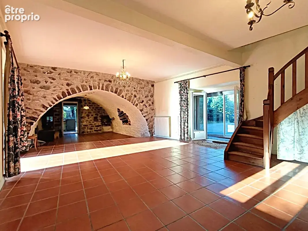 Charmante maison  en pierre F5 avec terrain - photo 4