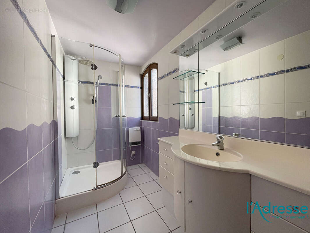 Maison à SAINTE-CROIX-EN-PLAINE