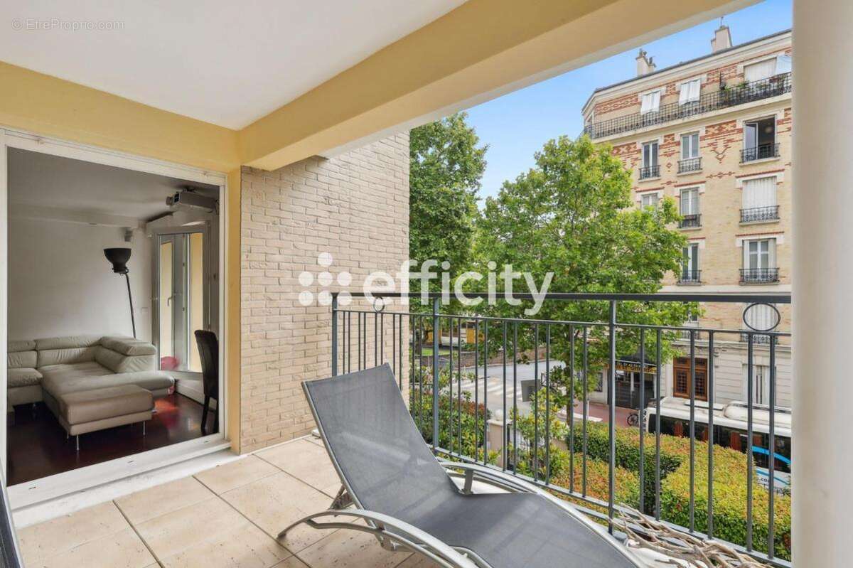 Appartement à MONTROUGE