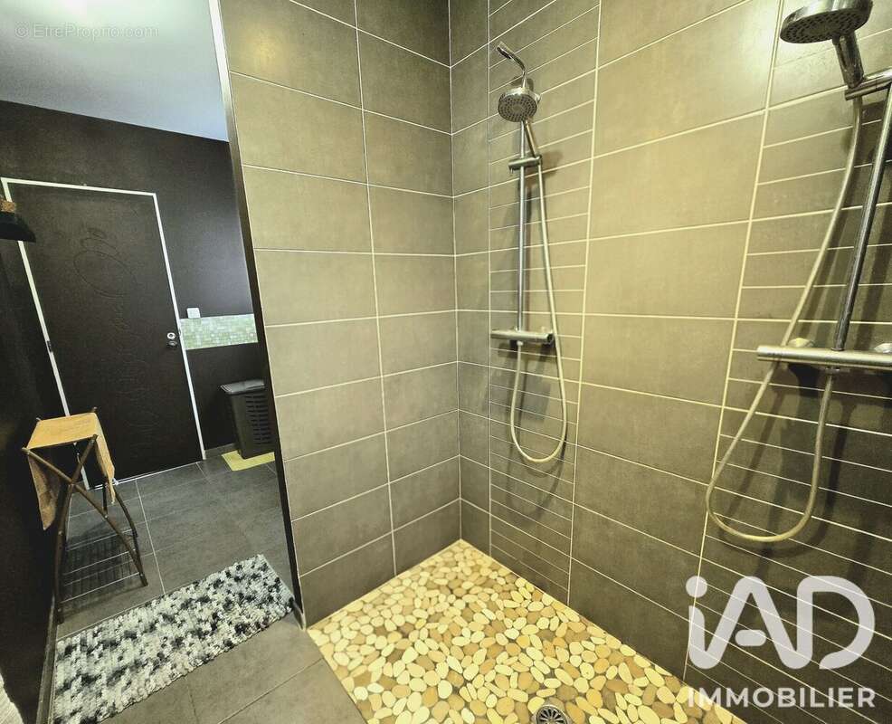 Maison 167 m² à Gajac  - photo 7
