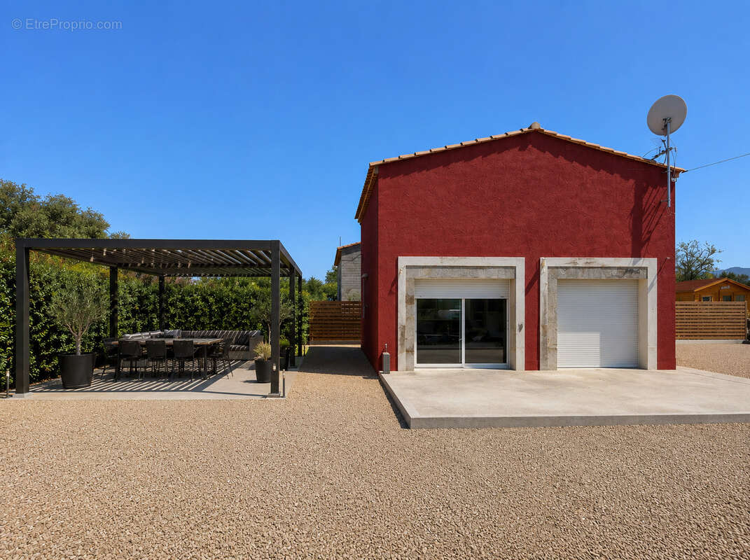 Maison à SAINT-MAXIMIN-LA-SAINTE-BAUME