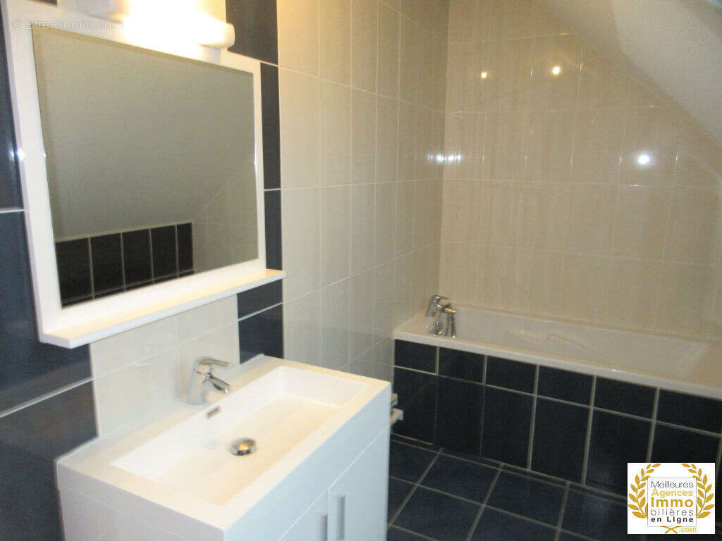 Maison à SARGE-LES-LE-MANS