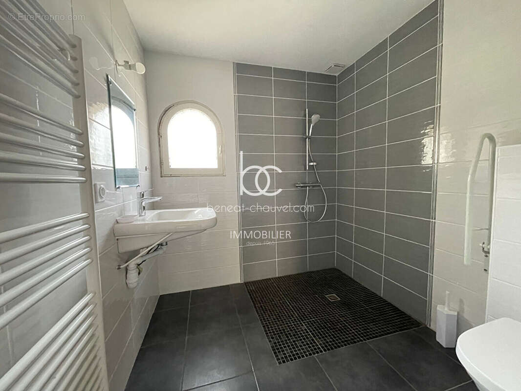 A Vendre - Maison Familiale Vannes Ouest - photo 6