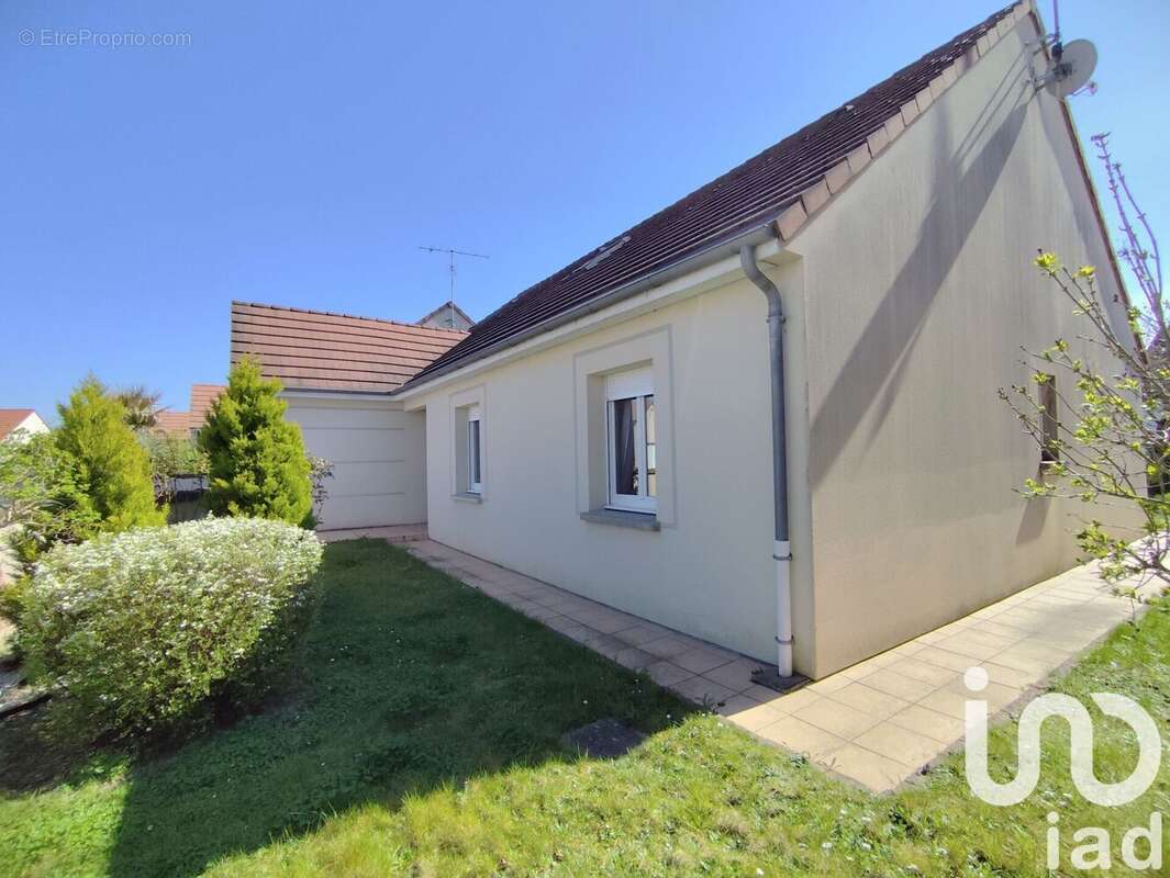 Photo 5 - Maison à SAINT-JEAN-DE-LA-RUELLE