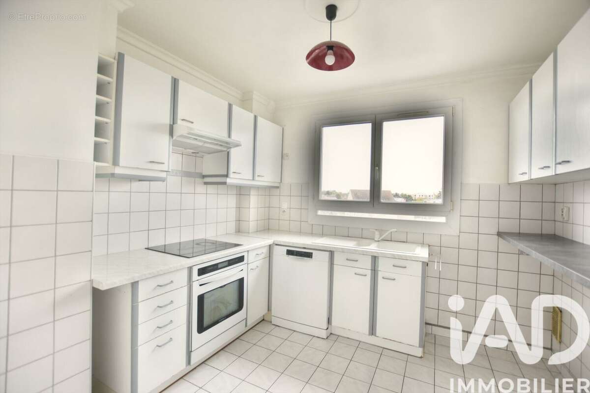 Photo 7 - Appartement à SAINTE-GENEVIEVE-DES-BOIS