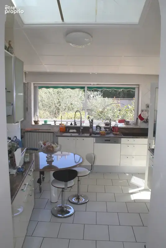 Maison à vendre 6 pièces LYON 8EME ARRONDISSEMENT (69) - photo 7