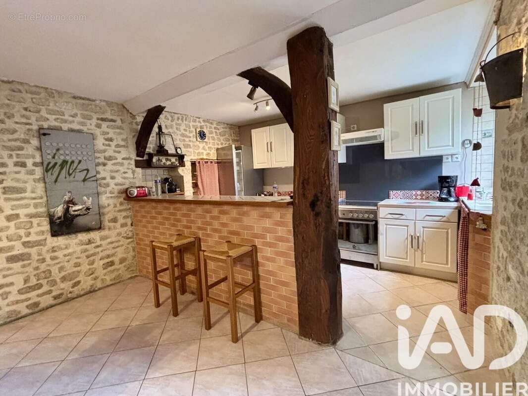 Maison 130 m² à Bernesq  - photo 4